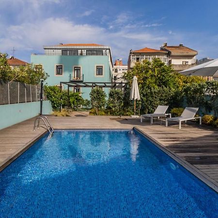 Lovelystay - Downtown Studio With Pool, Ac And Balcony OOporto Esterno foto